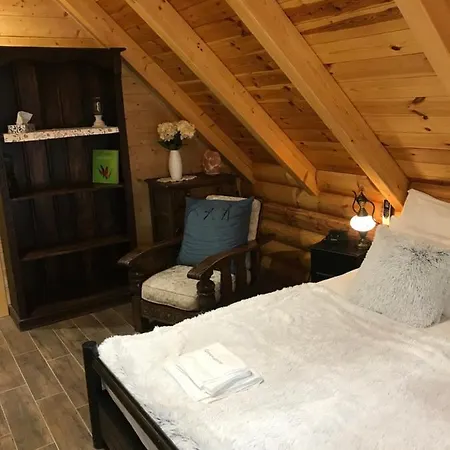 Greenwood Roenkhaz *