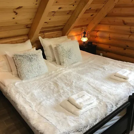 Apartmán Greenwood Roenkhaz