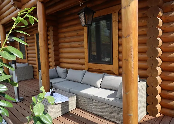 Greenwood Roenkhaz * Gardony